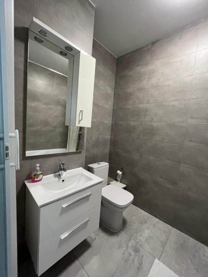 Airport Comfy Guest Home Warszawa Eksteriør bilde