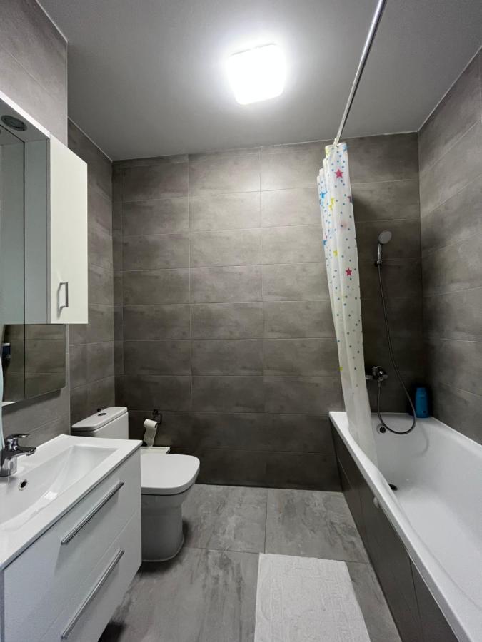 Airport Comfy Guest Home Warszawa Eksteriør bilde