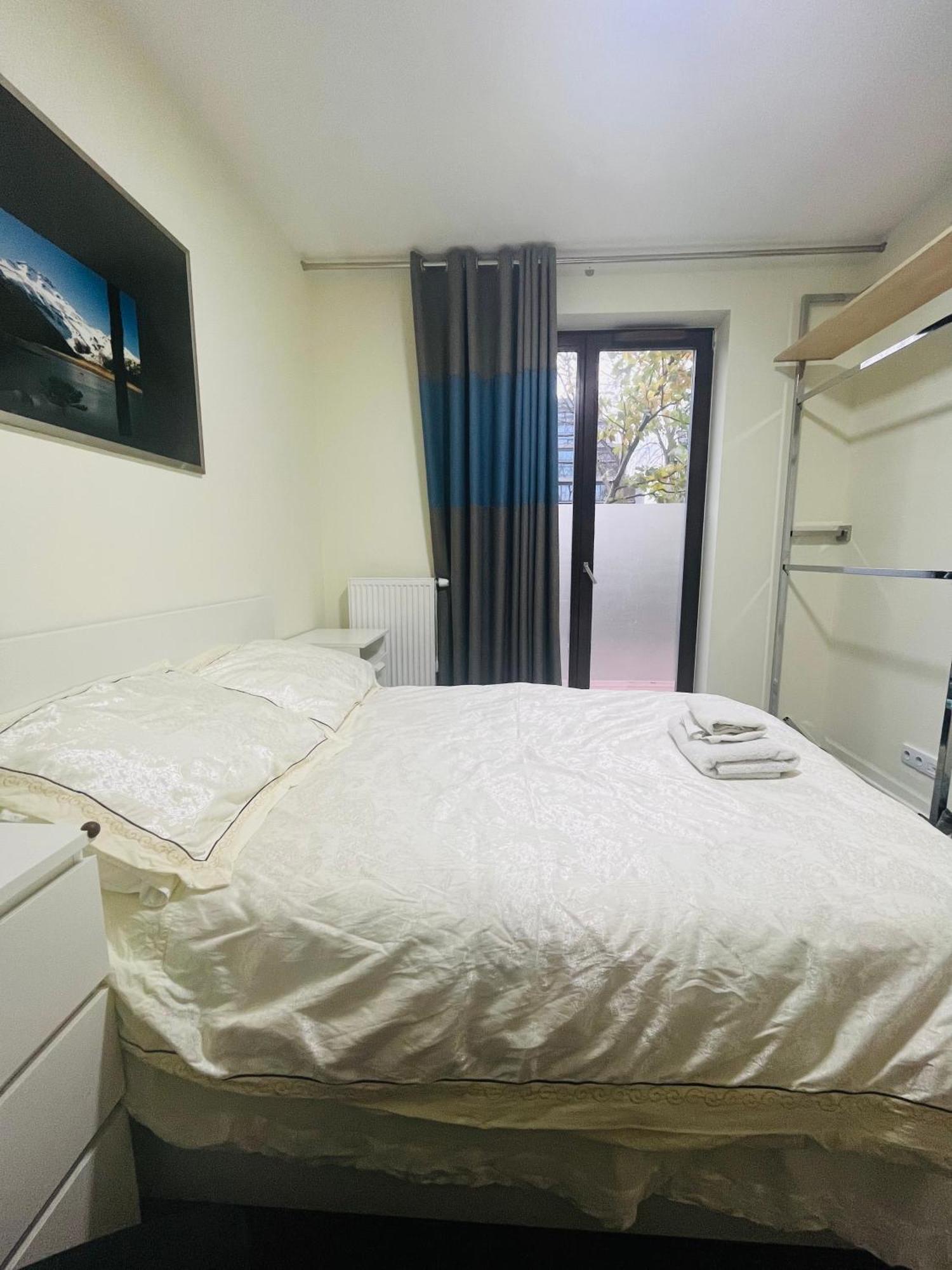 Airport Comfy Guest Home Warszawa Eksteriør bilde